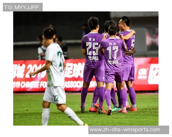 FC东京与申花激战正酣中超球队争夺亚冠小组出线权